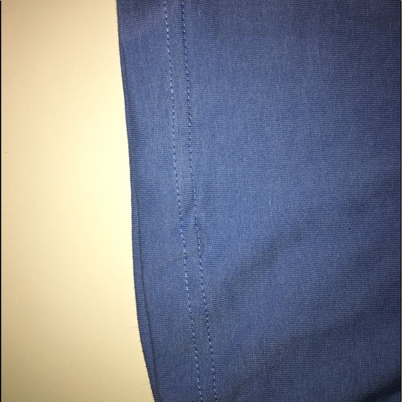 2 T-Shirts - Picture 10 of 10